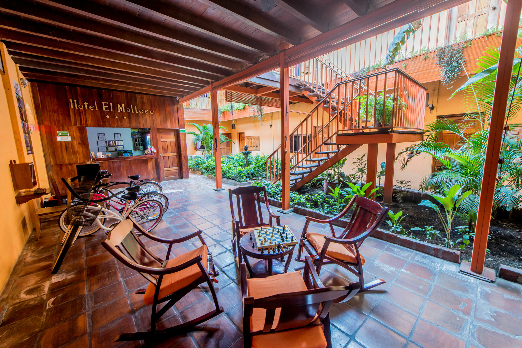Hotel El Maltese Granada Εξωτερικό φωτογραφία